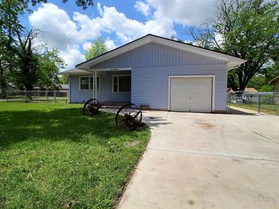 219 N Jones St, El Dorado, KS, 67042