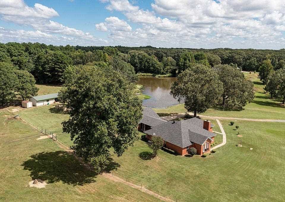1st image of 348 Dove Creek Cir
