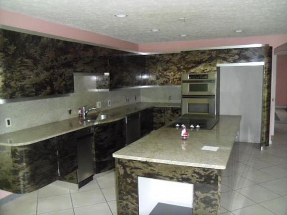 4th image of 39910 Lochmoor Dr
