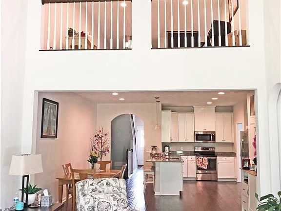 5th image of 3211 Old Mill Dr
