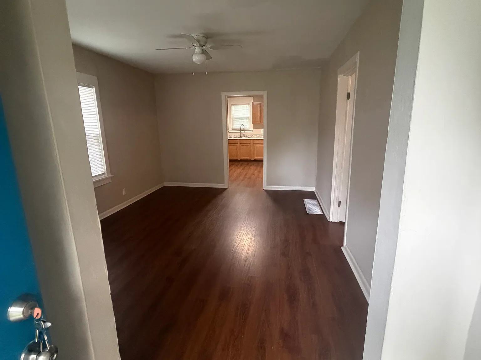 3 bed, 1200 sqft, $1,495 — Photo 2