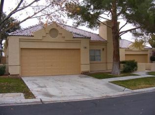 420 Mill Hollow Rd, Las Vegas, NV 89107