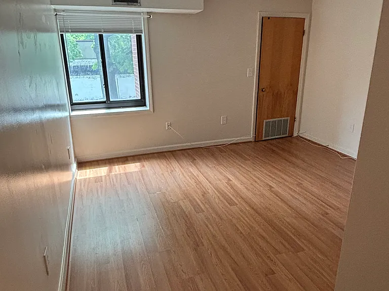 2130 Massachusetts Ave #2D — Photo 14