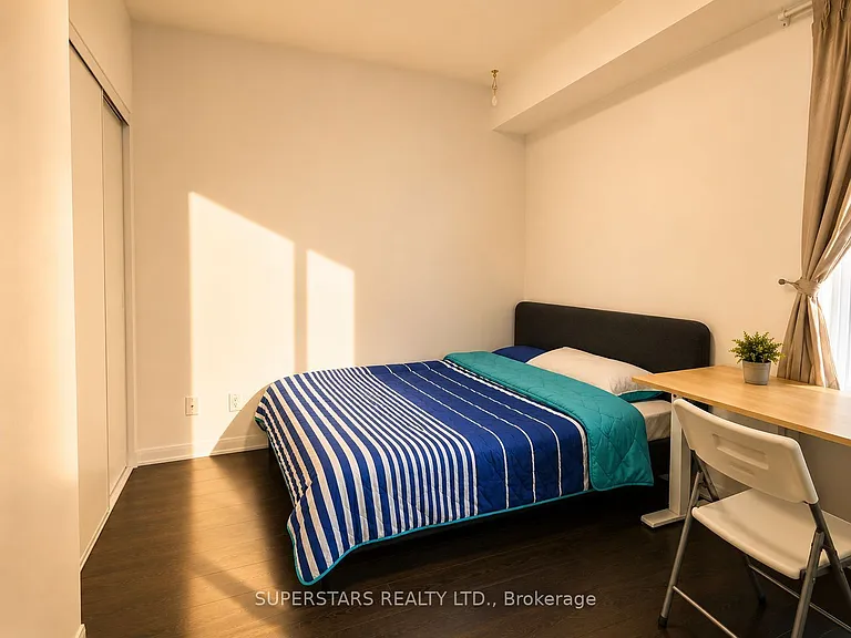 435 Richmond St W #311 — Photo 5