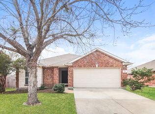 201 Redbud Dr, Forney, TX 75126