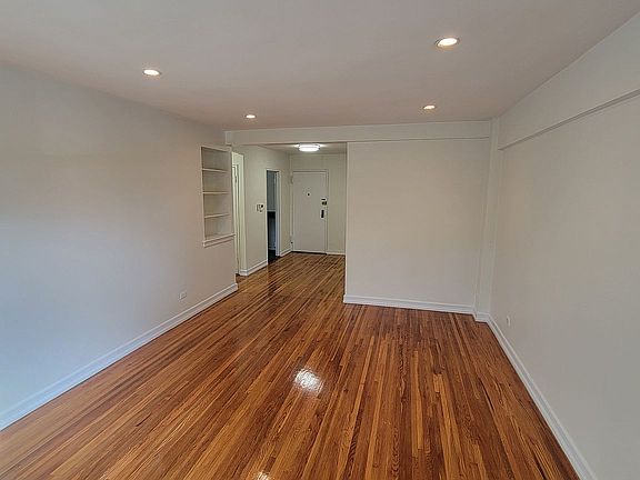 2nd image of 21302 75th Ave APT 1A