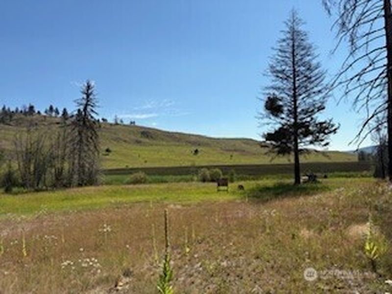 2nd image of 190 Bunch Road