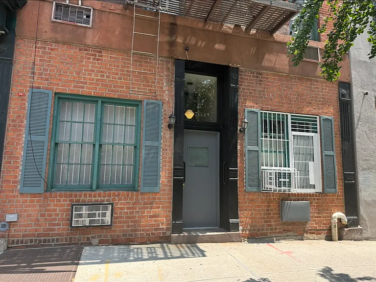 763 Washington St #13A — Photo 1