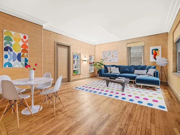 57 W 58th St APT 4B, New York, NY 10019