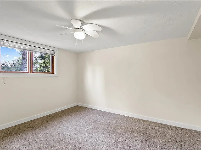 1010 W Briar Cliff Dr — Photo 23