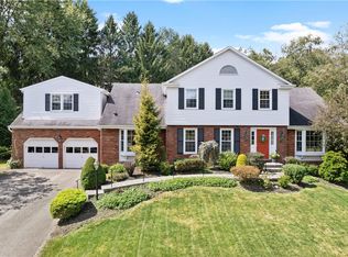 1500 Valley Ct, Pittsburgh, PA 15241