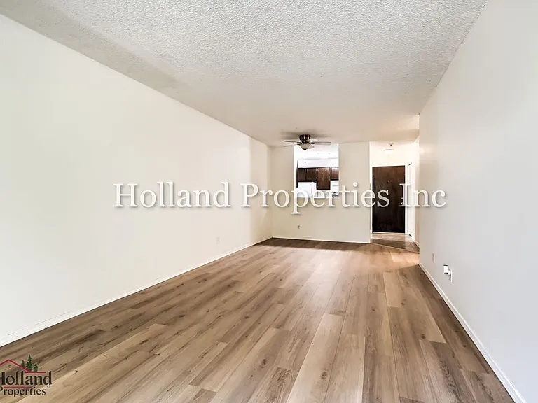 8747 SW Brightfield Cir — Photo 9