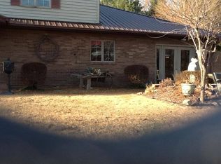 9379 Klondike Rd, Worden, IL 62097