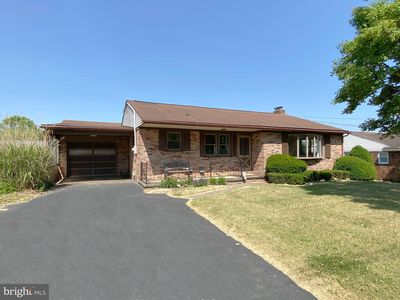 26 E Swartzville Rd, Denver, PA, 17517