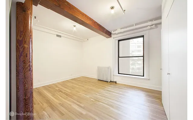 Rented by Douglas Elliman | media 14