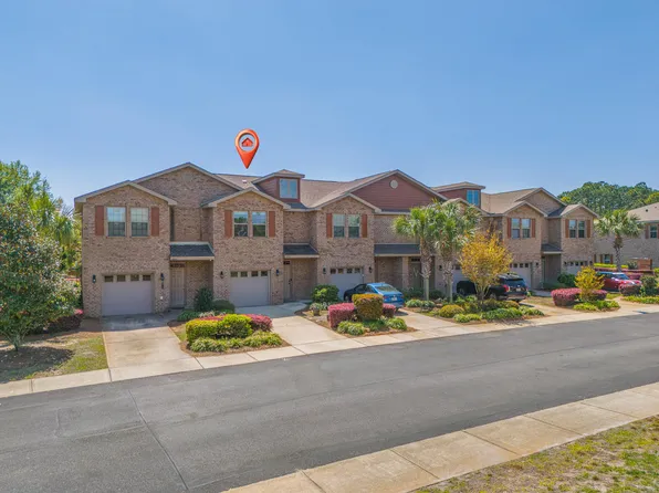 8847 Brown Pelican Cir, Navarre, FL 32566