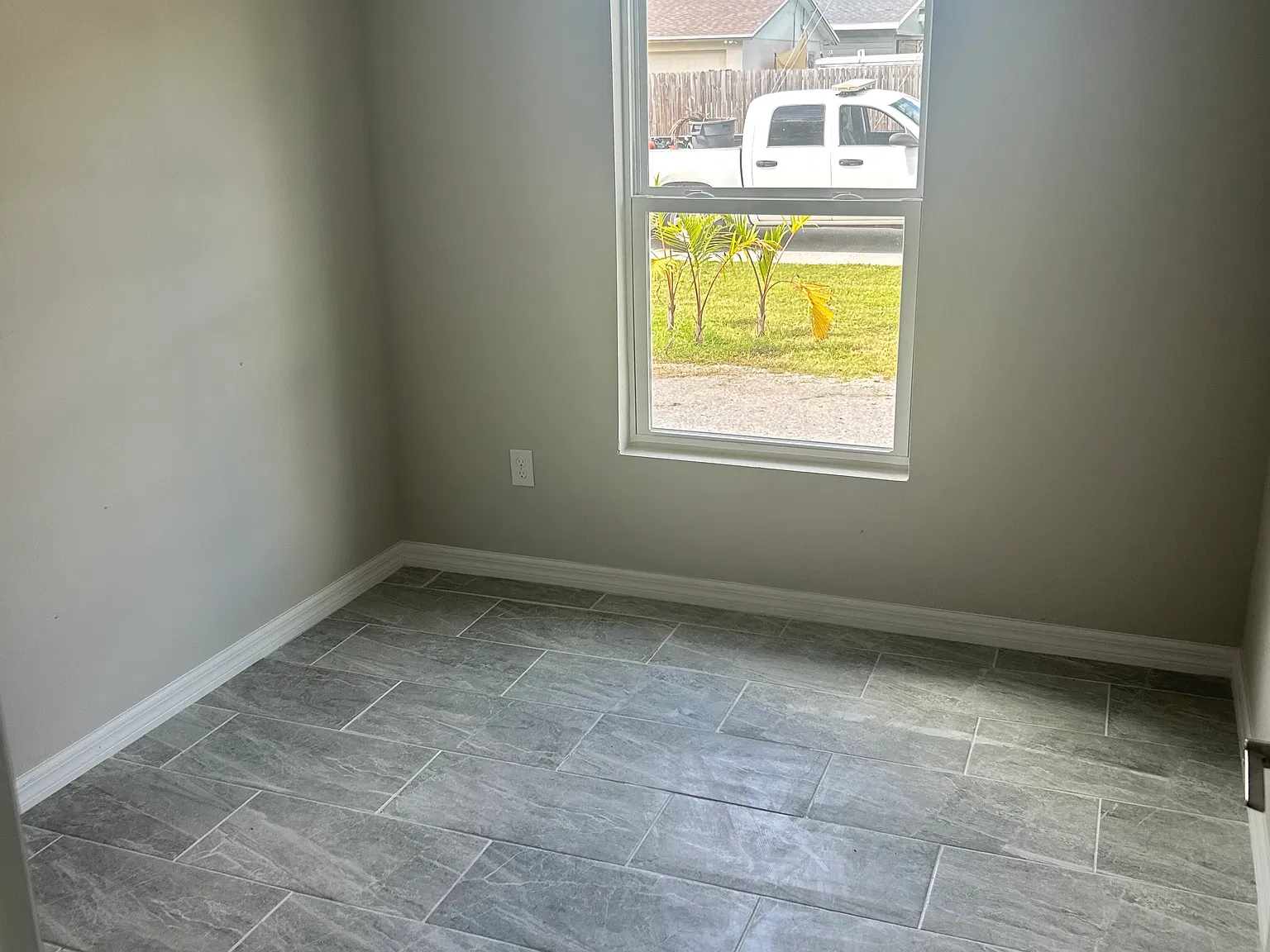 2 bed, 850 sqft, $1,500 — Photo 4
