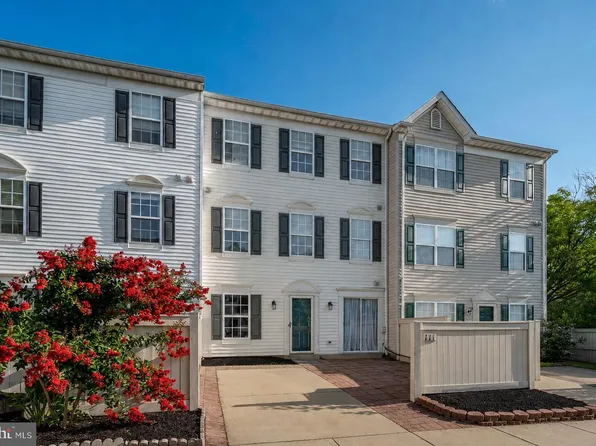 111 Boxgrove Way, Frederick, MD 21702