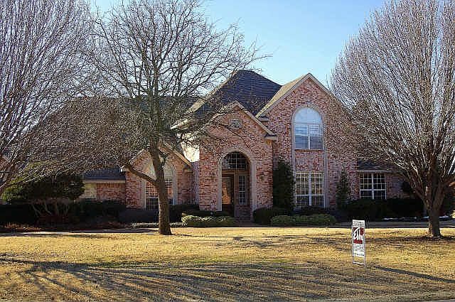 1st image of 2001 Peninsula Dr