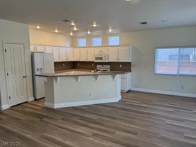 3203 Stratford Hall Ct — Photo 3