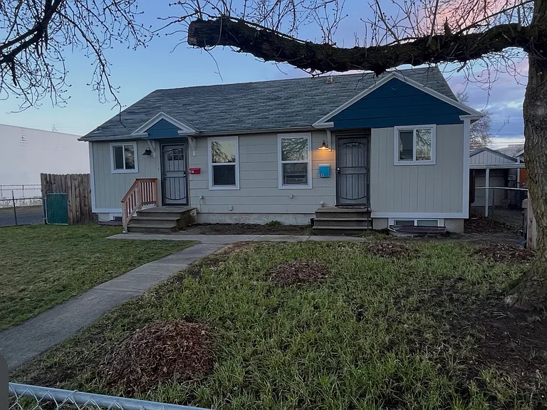 31 E Princeton Ave — Photo 1