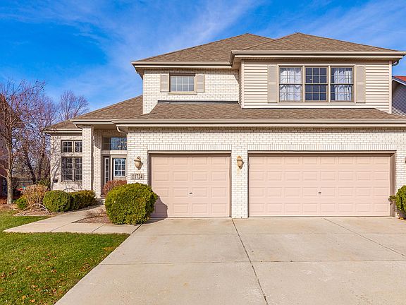 3rd image of 11724 Bolton Ln