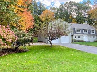 10 Ann Lee Rd, Harvard, MA 01451