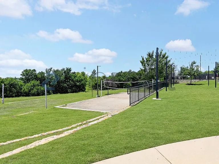 13400 Manuel Dr — Photo 35