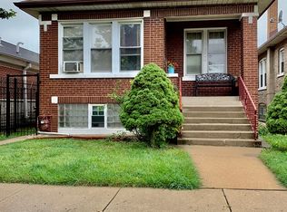 3244 S Komensky Ave, Chicago, IL 60623