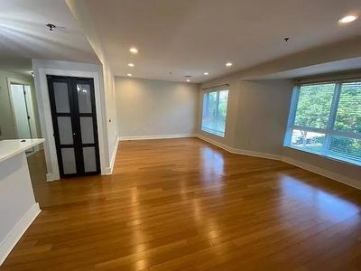 636 5th St APT 303, Hoboken, NJ, 07030