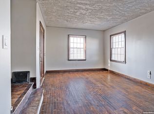 407 Ahnaip St #409, Menasha, WI 54952