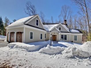 4 N Shore Rd, Hampton, NH 03842