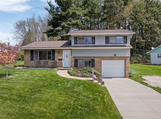 240 Manor Ave NW, Canton, OH 44708