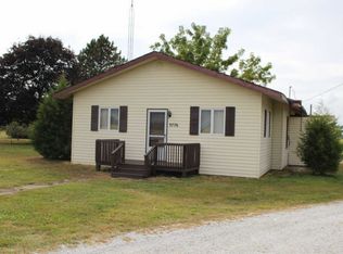 3776 S State Route 1, Saint Anne, IL 60964