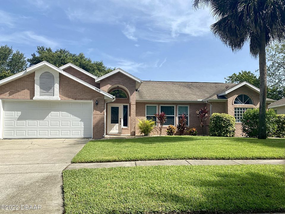 1st image of 3910 Oak Crest Cir