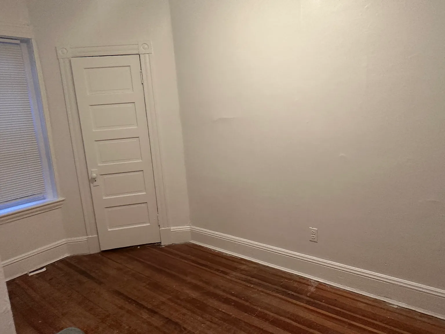 4 bed, 1200 sqft, $4,000 — Photo 3
