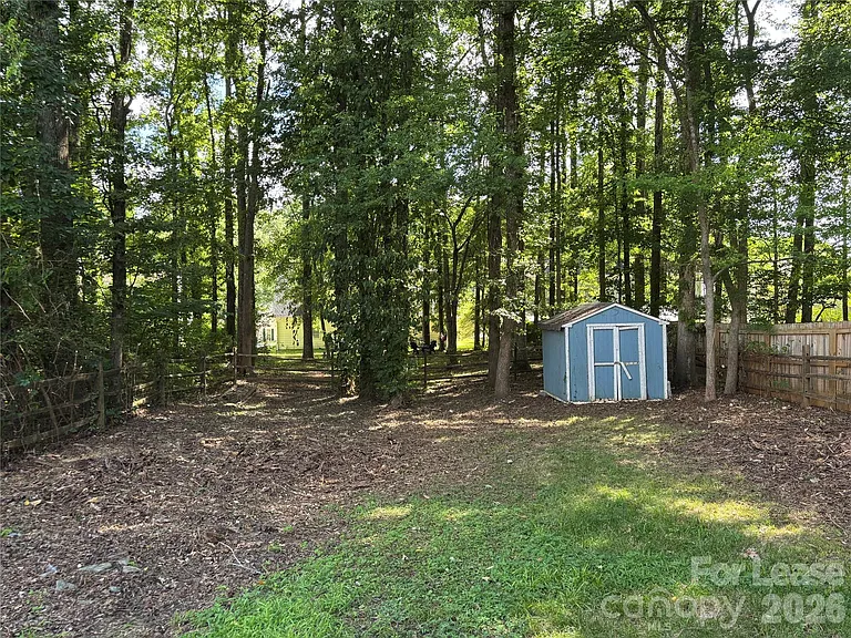 9419 Oren Thompson Rd — Photo 30