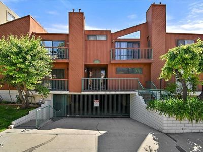 4420 Ventura Canyon Ave APT 3, Sherman Oaks, CA, 91423
