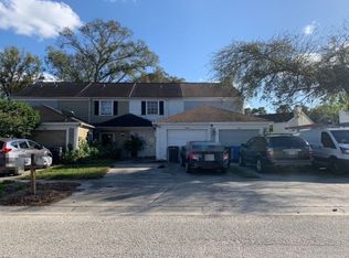 6220 Oak Cluster Cir, Tampa, FL 33634