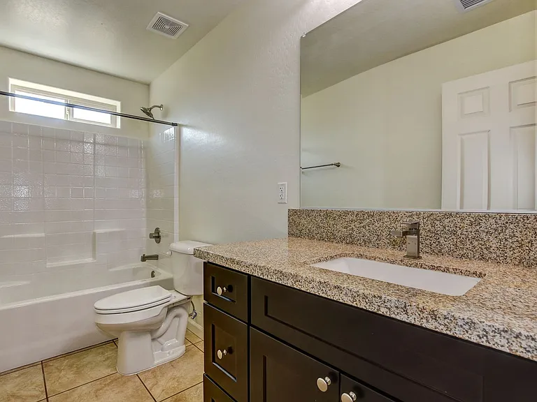 3850 N Teri Ct — Photo 17