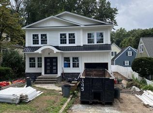 327 Webb Ave, River Edge, NJ 07661