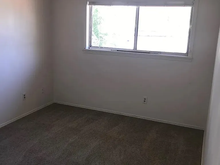 2601 E Jeffrey Loop — Photo 13