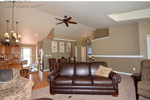 5th image of 156 N 59th Avenue Ct