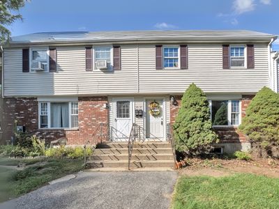 37 Warebrook Vlg, Ware, MA, 01082