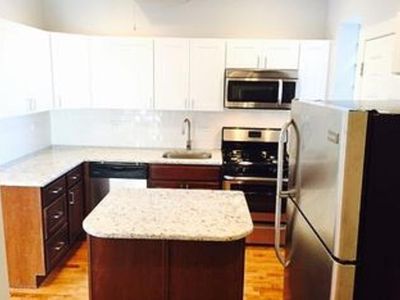 2840 W Addison St APT 3S, Chicago, IL, 60618