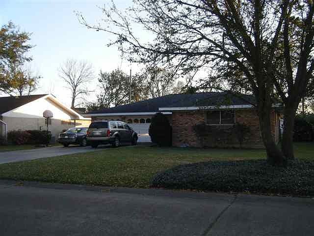 1st image of 919 N 31st St