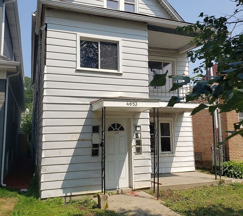 2nd image of 4653 N Harding Ave