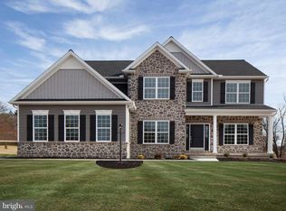 717 Hampton Ct, Harrisburg, PA 17112