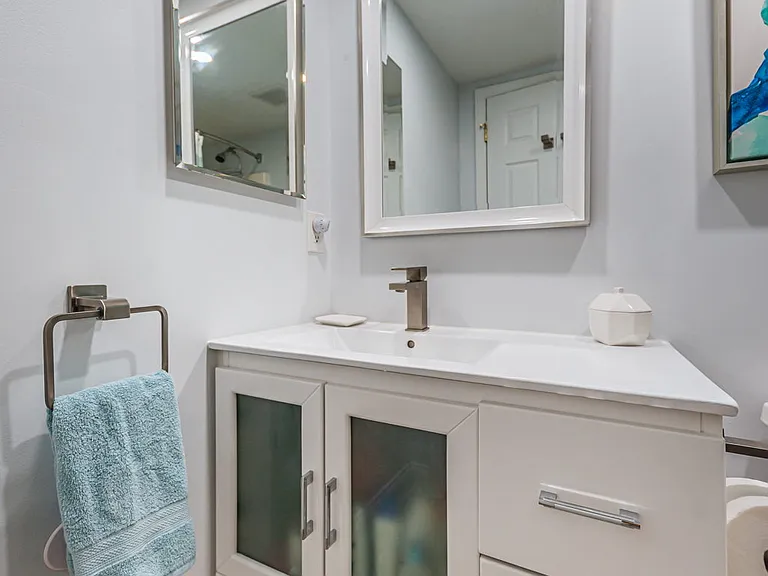16800 Gulf Blvd #5 — Photo 30