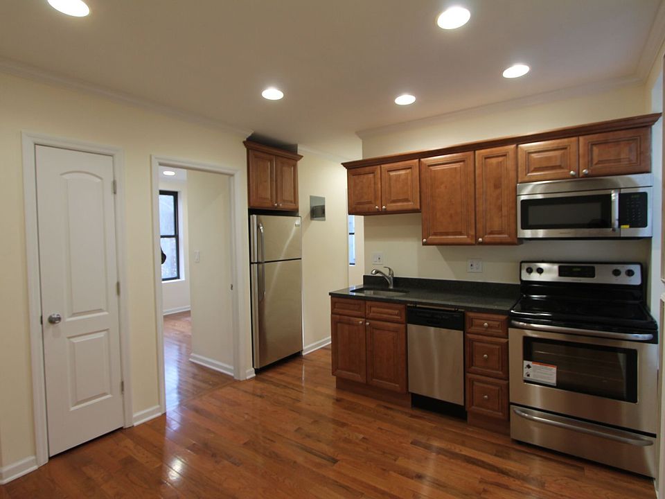 1st image of 674 W 161st St APT 3C